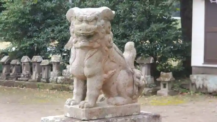岩井神社の狛犬