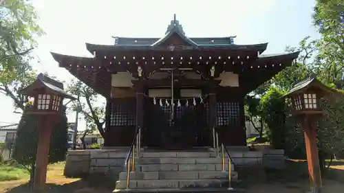 氷川神社の本殿