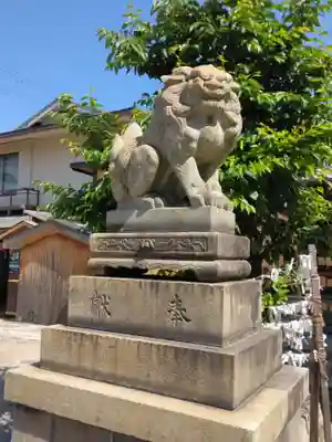 瀧尾神社の狛犬