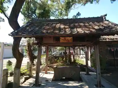 神明社（湊神明社）の手水舎