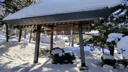 東神楽神社の手水