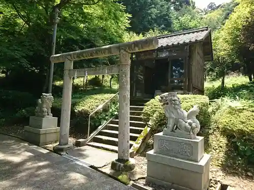 佐伎治神社の末社