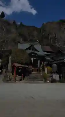 霊巌寺の本殿・本堂