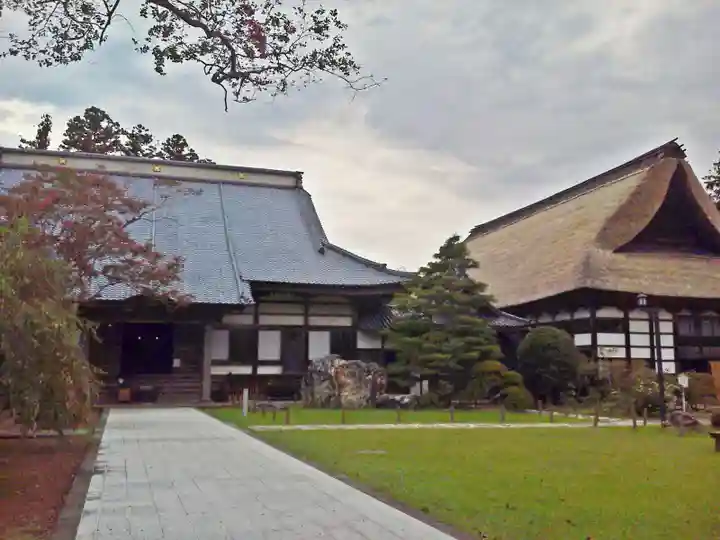 妙宣寺の本殿・本堂