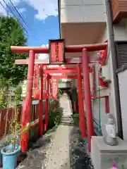 神徳稲荷神社の鳥居