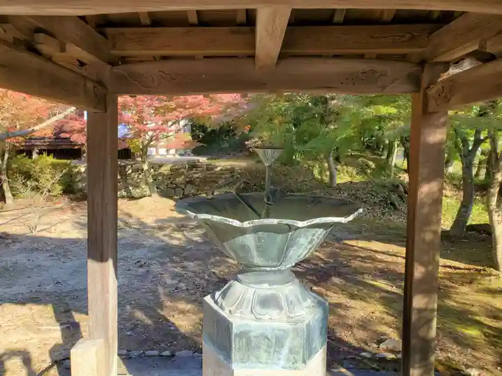 石峯寺の手水舎