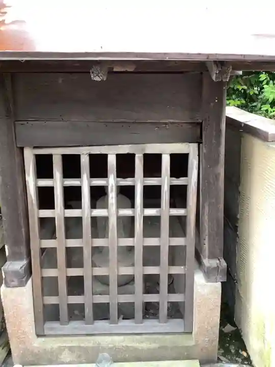 お堂の本殿・本堂