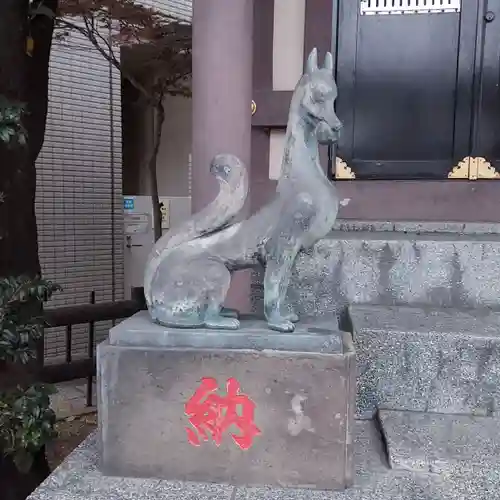 伏見三寳稲荷神社の狛犬