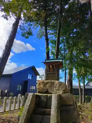 六所社（郷中）の末社・摂社