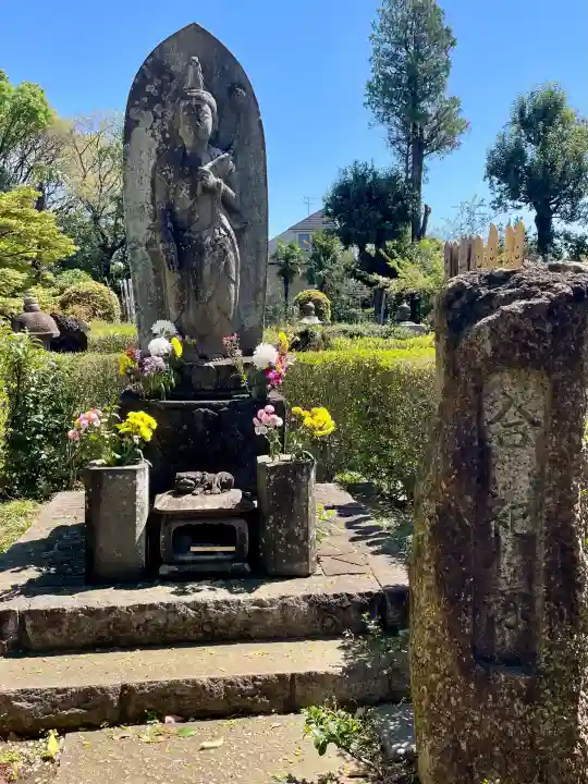 明治寺の{uncategorized: "未分類", other: "その他", undefined: "問題あり", building: "その他建物", grave: "お墓", sacred_gate: "鳥居", guardian: "狛犬", statue: "像", buddha: "仏像", history: "歴史", nature: "自然", garden: "庭園", animal: "動物", pagoda: "塔", temizu: "手水舎", mountain_gate: "山門・神門", sanctuary: "本殿・本堂", subordinate: "末社・摂社", art: "芸術", scenery: "景色", jizo: "地蔵", ema: "絵馬", goshuin: "御朱印", omikuji: "おみくじ", items: "授与品その他", amulet: "お守り", goshuincho: "御朱印帳", eats: "食事", festival: "お祭り", votive_dance: "神楽", shichigosan: "七五三参", wedding: "結婚式", experience: "体験その他", initially: "初詣", around: "周辺", anti_infection: "感染症対策"}
