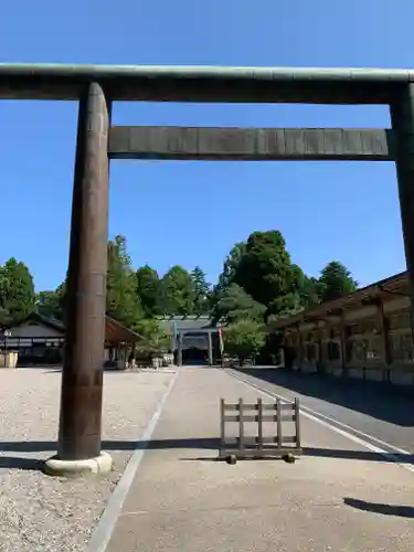 射水神社の鳥居