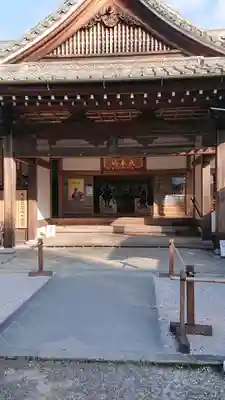 西教寺の本殿・本堂
