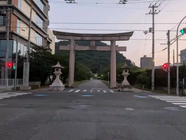 愛媛縣護國神社(愛媛県)