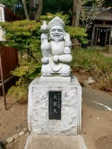 塚崎神明社の{uncategorized: "未分類", other: "その他", undefined: "問題あり", building: "その他建物", grave: "お墓", sacred_gate: "鳥居", guardian: "狛犬", statue: "像", buddha: "仏像", history: "歴史", nature: "自然", garden: "庭園", animal: "動物", pagoda: "塔", temizu: "手水舎", mountain_gate: "山門・神門", sanctuary: "本殿・本堂", subordinate: "末社・摂社", art: "芸術", scenery: "景色", jizo: "地蔵", ema: "絵馬", goshuin: "御朱印", omikuji: "おみくじ", items: "授与品その他", amulet: "お守り", goshuincho: "御朱印帳", eats: "食事", festival: "お祭り", votive_dance: "神楽", shichigosan: "七五三参", wedding: "結婚式", experience: "体験その他", initially: "初詣", around: "周辺", anti_infection: "感染症対策"}