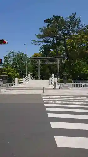 寒川神社の鳥居