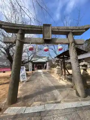 櫻山神社の{uncategorized: "未分類", other: "その他", undefined: "問題あり", building: "その他建物", grave: "お墓", sacred_gate: "鳥居", guardian: "狛犬", statue: "像", buddha: "仏像", history: "歴史", nature: "自然", garden: "庭園", animal: "動物", pagoda: "塔", temizu: "手水舎", mountain_gate: "山門・神門", sanctuary: "本殿・本堂", subordinate: "末社・摂社", art: "芸術", scenery: "景色", jizo: "地蔵", ema: "絵馬", goshuin: "御朱印", omikuji: "おみくじ", items: "授与品その他", amulet: "お守り", goshuincho: "御朱印帳", eats: "食事", festival: "お祭り", votive_dance: "神楽", shichigosan: "七五三参", wedding: "結婚式", experience: "体験その他", initially: "初詣", around: "周辺", anti_infection: "感染症対策"}