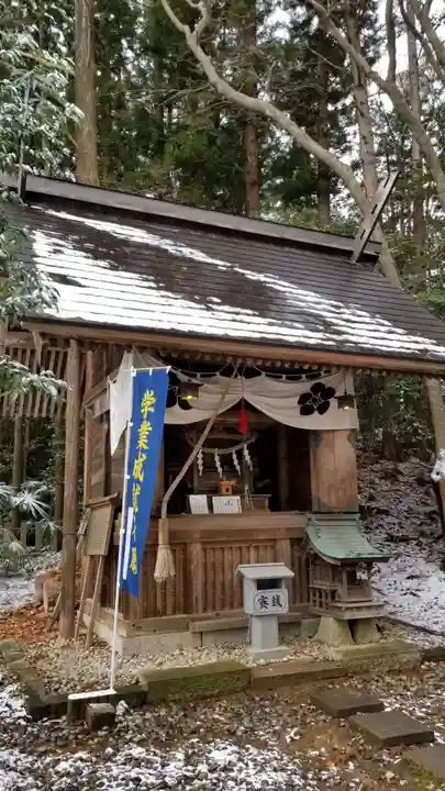 神明社の末社・摂社