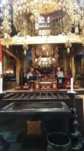 真浄寺の本殿・本堂