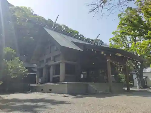 安房神社の本殿・本堂