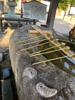 石見国一宮　物部神社の手水舎