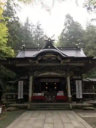 宝登山神社の本殿・本堂