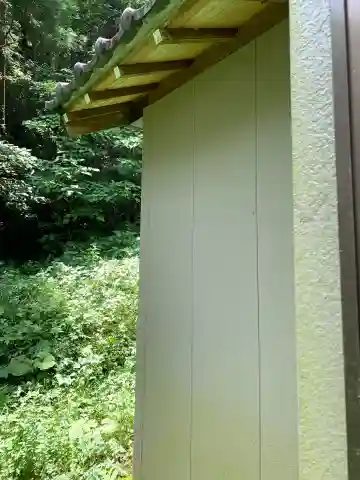 釜滝山越集会所の本殿・本堂