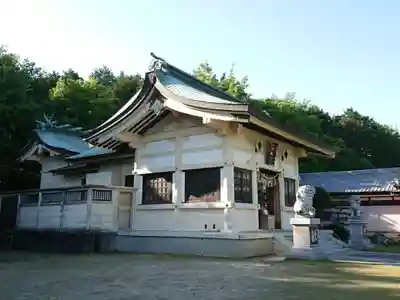 八柱社の本殿・本堂