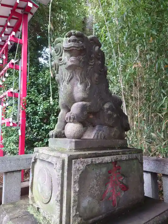 居木神社の狛犬