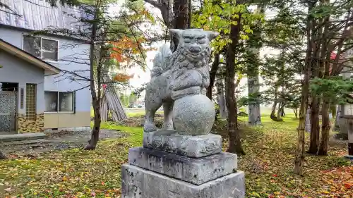 真龍神社の狛犬