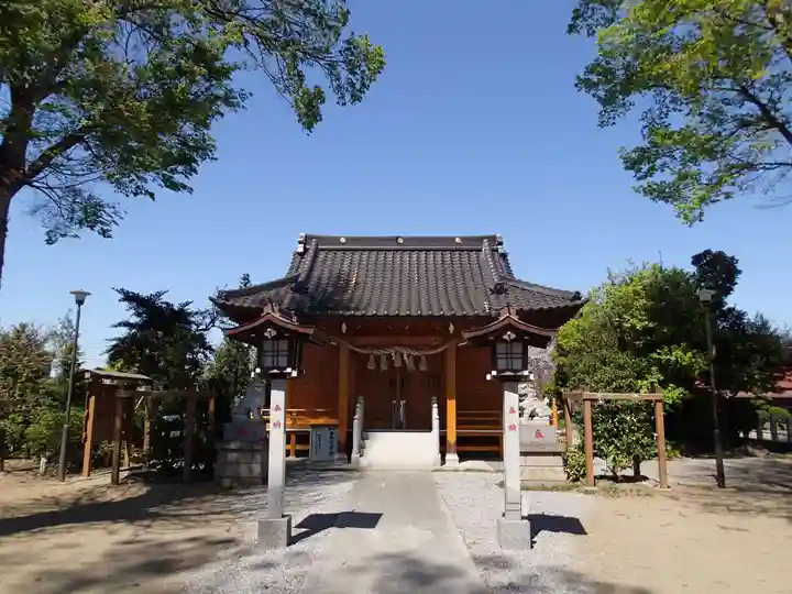 足立神社の本殿・本堂