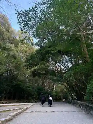 伊勢神宮内宮（皇大神宮）の{uncategorized: "未分類", other: "その他", undefined: "問題あり", building: "その他建物", grave: "お墓", sacred_gate: "鳥居", guardian: "狛犬", statue: "像", buddha: "仏像", history: "歴史", nature: "自然", garden: "庭園", animal: "動物", pagoda: "塔", temizu: "手水舎", mountain_gate: "山門・神門", sanctuary: "本殿・本堂", subordinate: "末社・摂社", art: "芸術", scenery: "景色", jizo: "地蔵", ema: "絵馬", goshuin: "御朱印", omikuji: "おみくじ", items: "授与品その他", amulet: "お守り", goshuincho: "御朱印帳", eats: "食事", festival: "お祭り", votive_dance: "神楽", shichigosan: "七五三参", wedding: "結婚式", experience: "体験その他", initially: "初詣", around: "周辺", anti_infection: "感染症対策"}