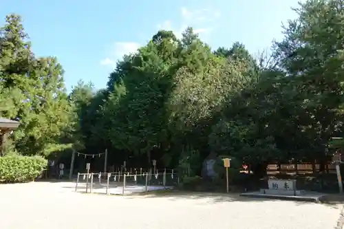 檜原神社（大神神社摂社）のその他建物