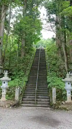 戸隠神社中社の建物その他