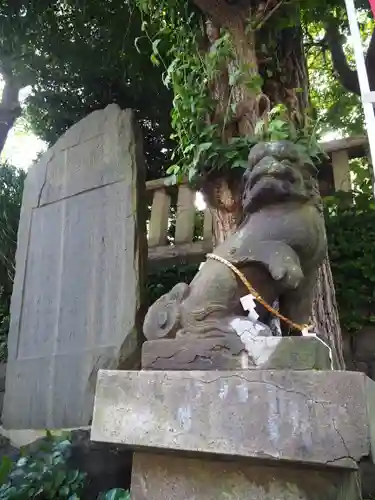 子之神社の狛犬