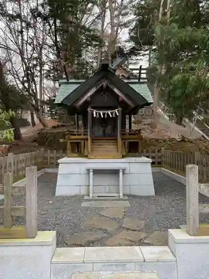 千歳神社の末社・摂社