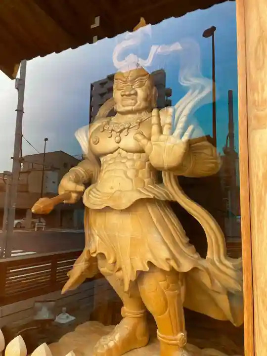 源長寺の{uncategorized: "未分類", other: "その他", undefined: "問題あり", building: "その他建物", grave: "お墓", sacred_gate: "鳥居", guardian: "狛犬", statue: "像", buddha: "仏像", history: "歴史", nature: "自然", garden: "庭園", animal: "動物", pagoda: "塔", temizu: "手水舎", mountain_gate: "山門・神門", sanctuary: "本殿・本堂", subordinate: "末社・摂社", art: "芸術", scenery: "景色", jizo: "地蔵", ema: "絵馬", goshuin: "御朱印", omikuji: "おみくじ", items: "授与品その他", amulet: "お守り", goshuincho: "御朱印帳", eats: "食事", festival: "お祭り", votive_dance: "神楽", shichigosan: "七五三参", wedding: "結婚式", experience: "体験その他", initially: "初詣", around: "周辺", anti_infection: "感染症対策"}