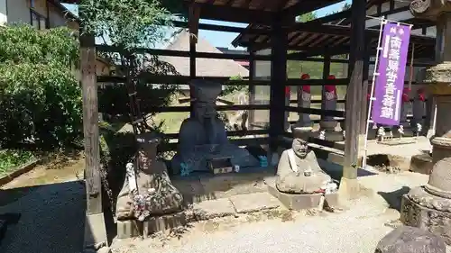 羽黒山 正善院の像