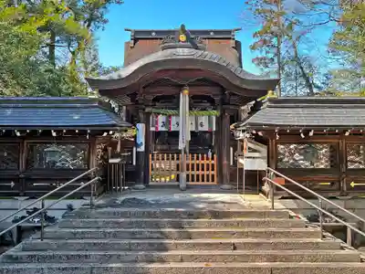 下新川神社の本殿・本堂