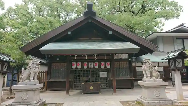 那古野神社の本殿・本堂
