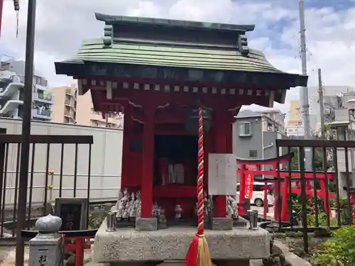 成田山横浜別院延命院の本殿・本堂