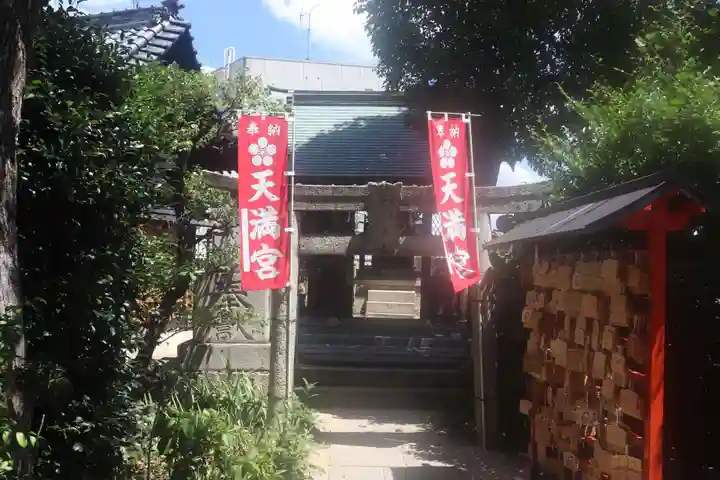 岡山神社の末社・摂社