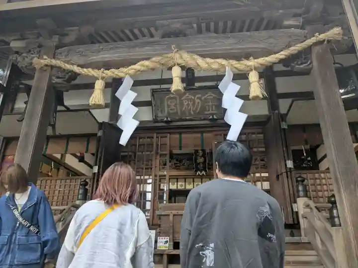金剱宮の{uncategorized: "未分類", other: "その他", undefined: "問題あり", building: "その他建物", grave: "お墓", sacred_gate: "鳥居", guardian: "狛犬", statue: "像", buddha: "仏像", history: "歴史", nature: "自然", garden: "庭園", animal: "動物", pagoda: "塔", temizu: "手水舎", mountain_gate: "山門・神門", sanctuary: "本殿・本堂", subordinate: "末社・摂社", art: "芸術", scenery: "景色", jizo: "地蔵", ema: "絵馬", goshuin: "御朱印", omikuji: "おみくじ", items: "授与品その他", amulet: "お守り", goshuincho: "御朱印帳", eats: "食事", festival: "お祭り", votive_dance: "神楽", shichigosan: "七五三参", wedding: "結婚式", experience: "体験その他", initially: "初詣", around: "周辺", anti_infection: "感染症対策"}
