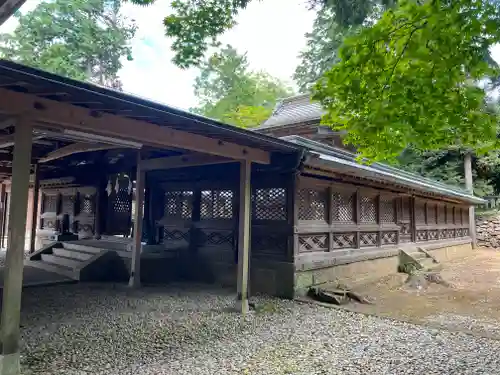 唐澤山神社の本殿