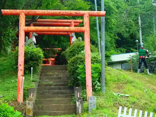 十方稲荷神社の鳥居