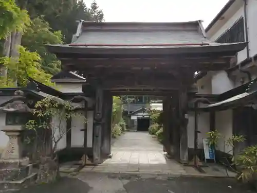 宝亀院の山門・神門