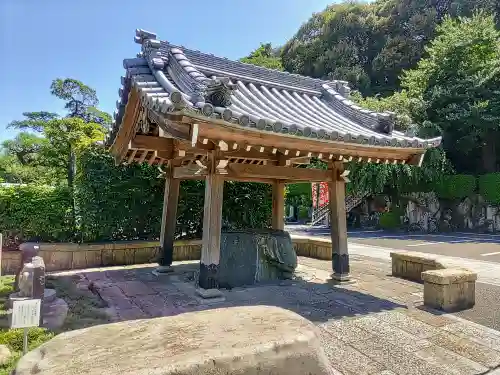 法持寺の手水舎
