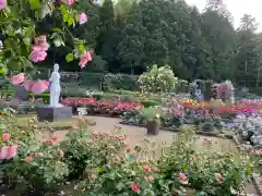 霊山寺の庭園