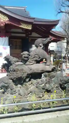 素盞雄神社の狛犬