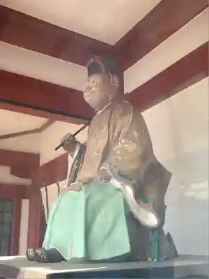 日枝神社の像