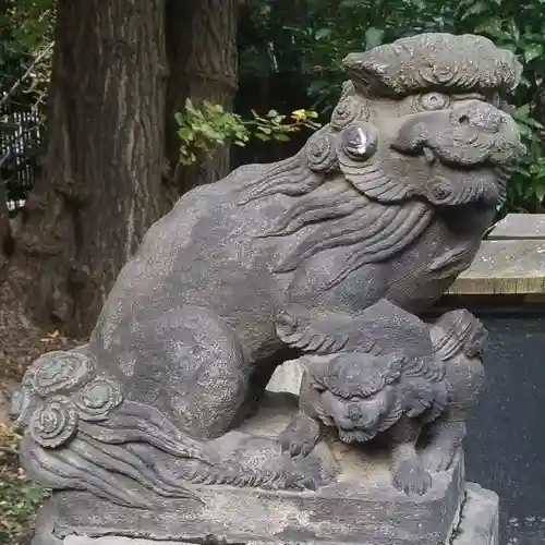 新橋鹽竃神社の狛犬